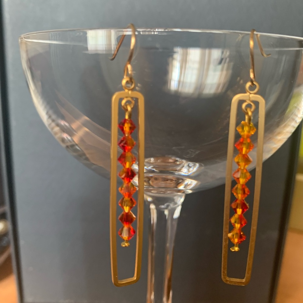 Dangling earrings